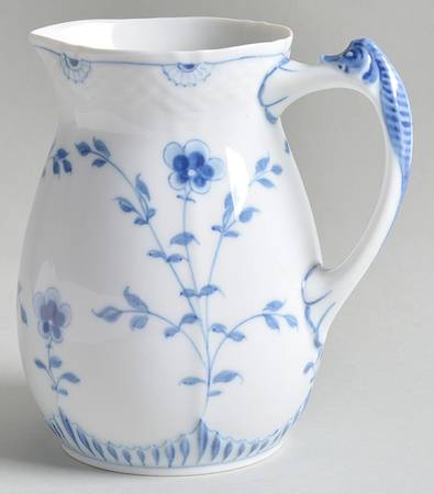 Butterfly 16 Oz Pitcher