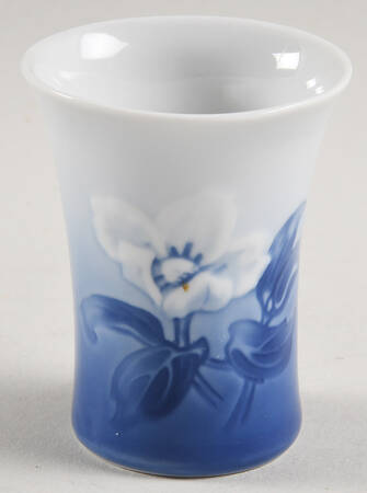 Christmas Rose Mini Bud Vase