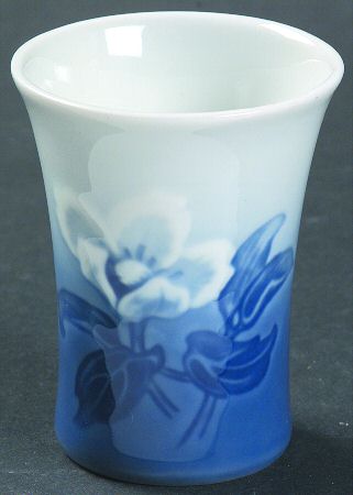 Christmas Rose Mini Bud Vase