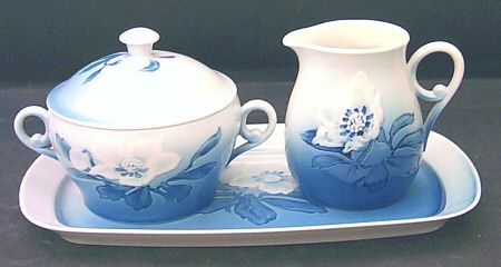 Christmas Rose Creamer & Sugar with Lid & Tray Set