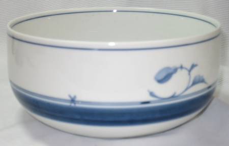 Corinth 8" Round Vegetable Bowl