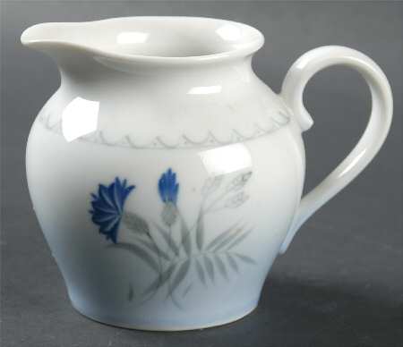 Cornflower Blue Edge Creamer