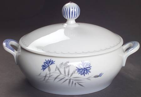 Cornflower Blue Edge Round Covered Vegetable