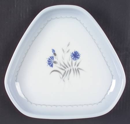 Cornflower Blue Edge Triangular Cake Plate
