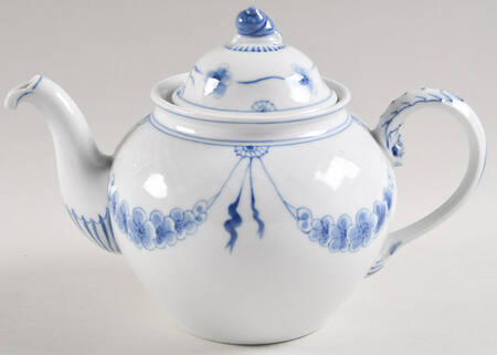 Empire Blue and White Teapot & Lid