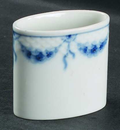 Empire Blue and White Cigarette Holder