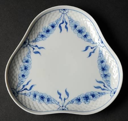 Empire Blue and White Triangular Tray