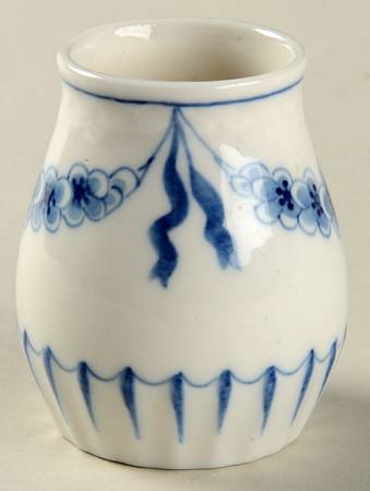 Empire Blue and White Mustard Jar No Lid