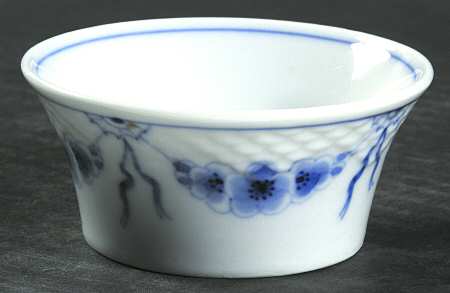 Empire Blue and White Ramekin