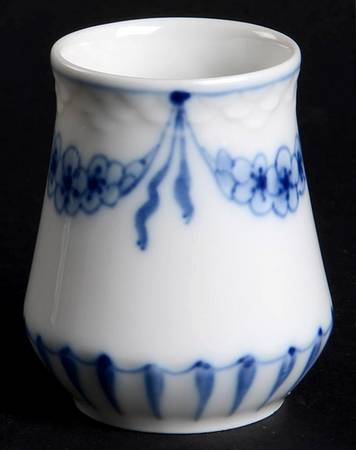 Empire Blue and White Mustard Jar No Lid