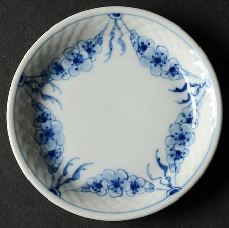 Empire Blue and White Butter Pat