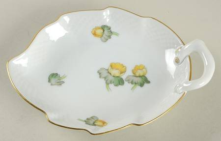 Erantis 7" Leaf Dish