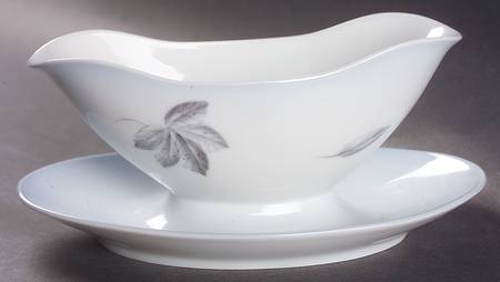 Falling Leaves Gravy Boat with Attached Underplate