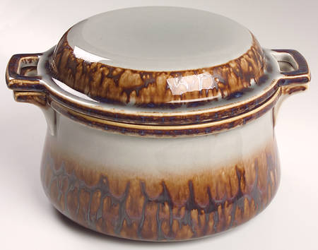 Mexico 2 Qt Round Covered Casserole