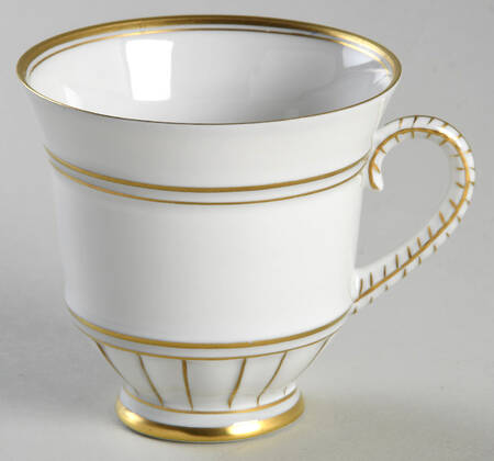 Offenback Footed Cup