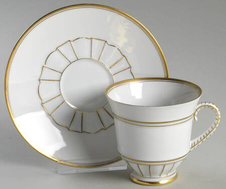 Offenback Footed Cup & Saucer Set