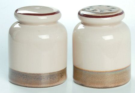 Peru Salt & Pepper Set