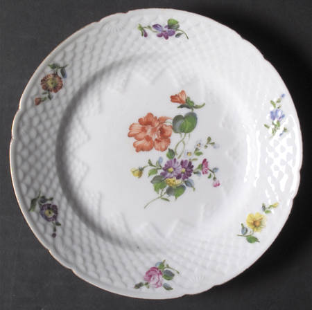 Saxon Flower (White Background) Salad Plate
