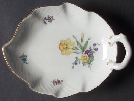Saxon Flower (White Background) 7" Leaf Dish