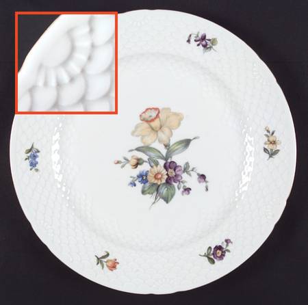 Saxon Flower (White Background) Dinner Plate