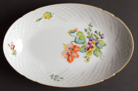 Saxon Flower (White Background) Relish