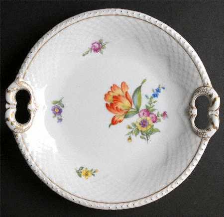 Saxon Flower (White Background) Handled Cake Plate