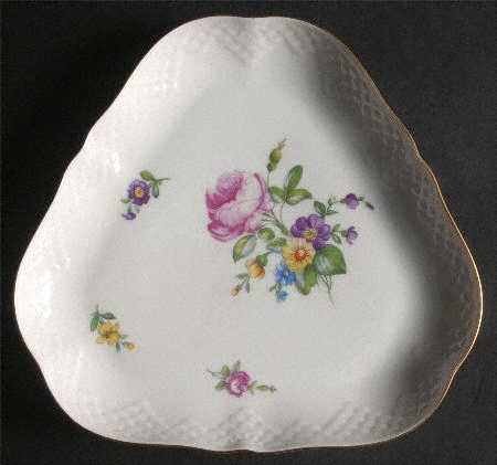 Saxon Flower (White Background) Triangular Cake Plate