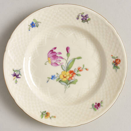 Saxon Flower (Cream Background) Bread & Butter Plate