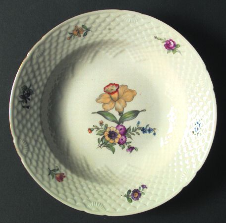 Saxon Flower (Cream Background) Large Rim Soup Bowl