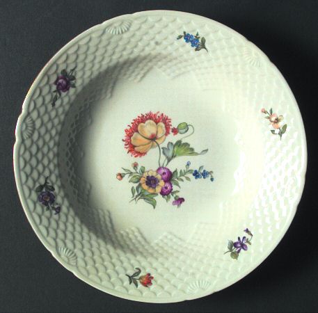 Saxon Flower (Cream Background) Large Rim Soup Bowl