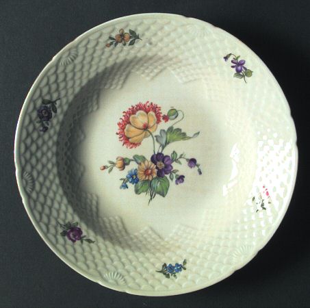 Saxon Flower (Cream Background) Large Rim Soup Bowl