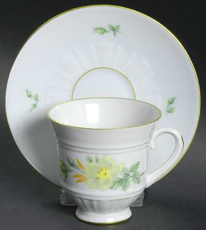Scotch Rose II Footed Cup & Saucer Set
