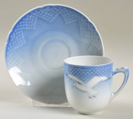 Seagull Flat Demitasse Cup & Saucer Set w/No Gold Trim by Bing & Grondahl