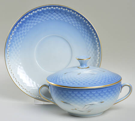 Seagull Cream Soup Bowl & Saucer Set with Lid by Bing & Grondahl