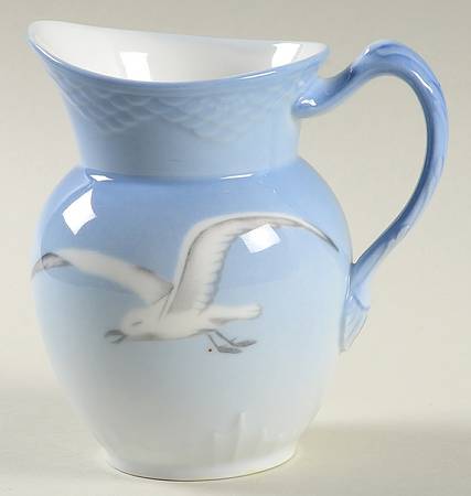 Seagull Creamer W/No Gold
