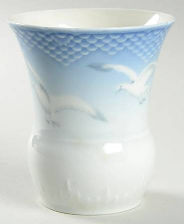 Seagull 4" No Gold Vase by Bing & Grondahl
