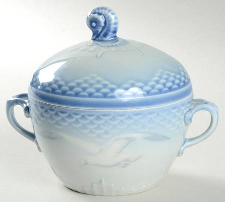 Seagull Sugar Bowl & Lid W/No Gold Trim