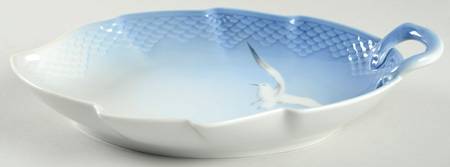 Seagull 9" Leaf Dish W/No Gold Trim