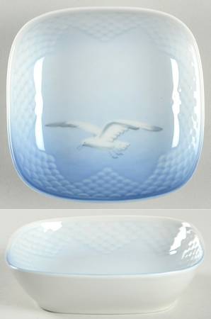Seagull 4" Ashtray W/No Gold Trim