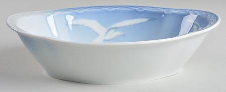 Seagull 9" Oval Vegetable Bowl w/No Gold Trim