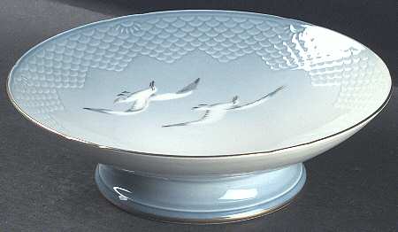 Seagull 9" Diameter Pedestal Cake Stand by Bing & Grondahl