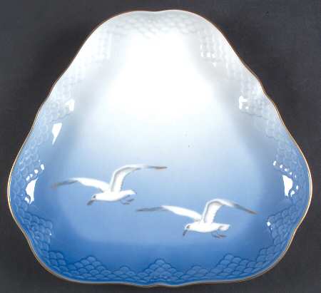 Seagull Triangular Cake Plate by Bing & Grondahl