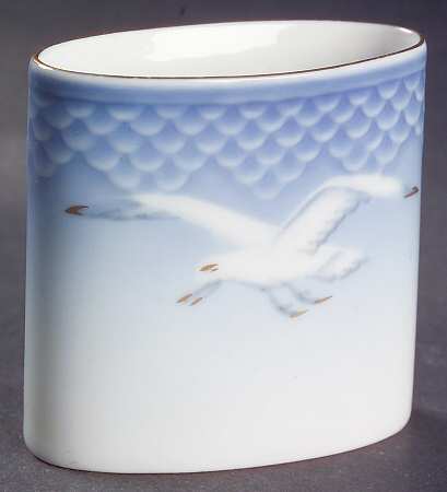 Seagull Cigarette Holder by Bing & Grondahl