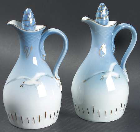 Seagull Vinegar and Oil Set with Stoppers