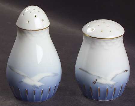 Seagull Salt & Pepper Set