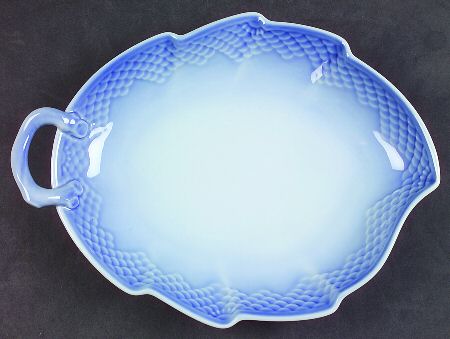 Sea Shell 9" Leaf Dish