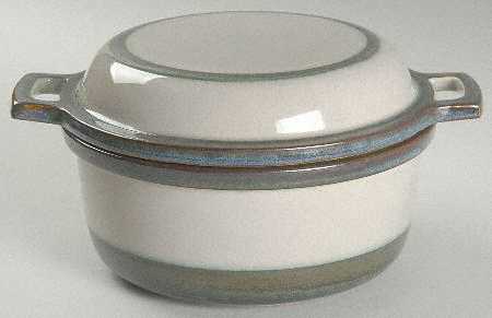 Tema 1.5 Qt Round Covered Casserole