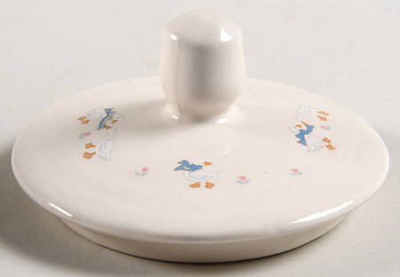 Aunt Rhody Lid for Sugar Bowl