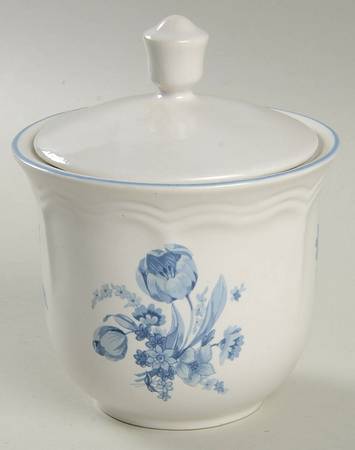 Jardin Bleu Sugar Bowl & Lid