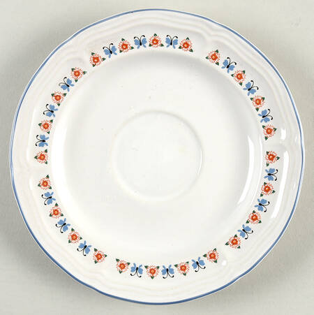 Ribbon Geese Saucer